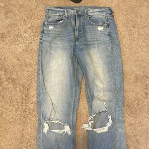 AE Boyfriend Jeans